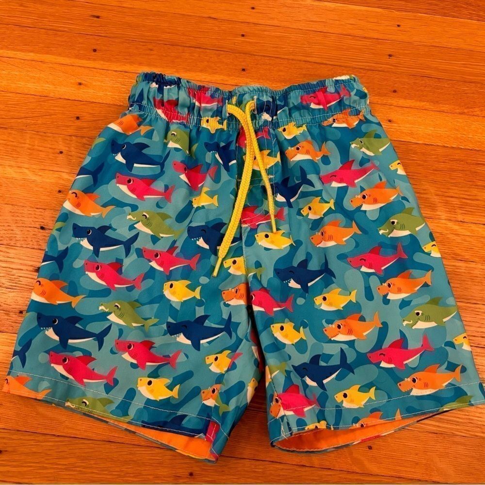 Baby Shark Nickelodeon Pink Fong blue swim trunks
